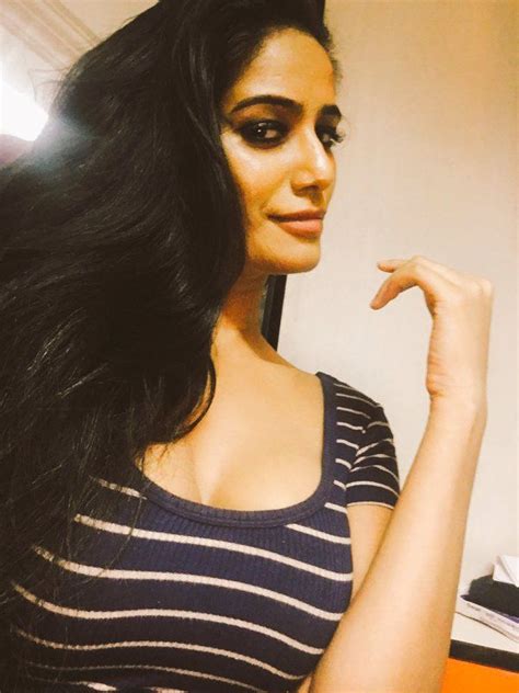 sexy poonam pandey|@iPoonampandey 